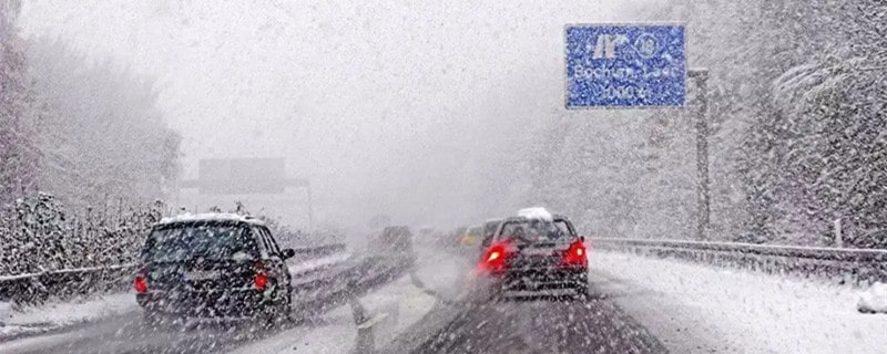 雨雪天气行车注意事项